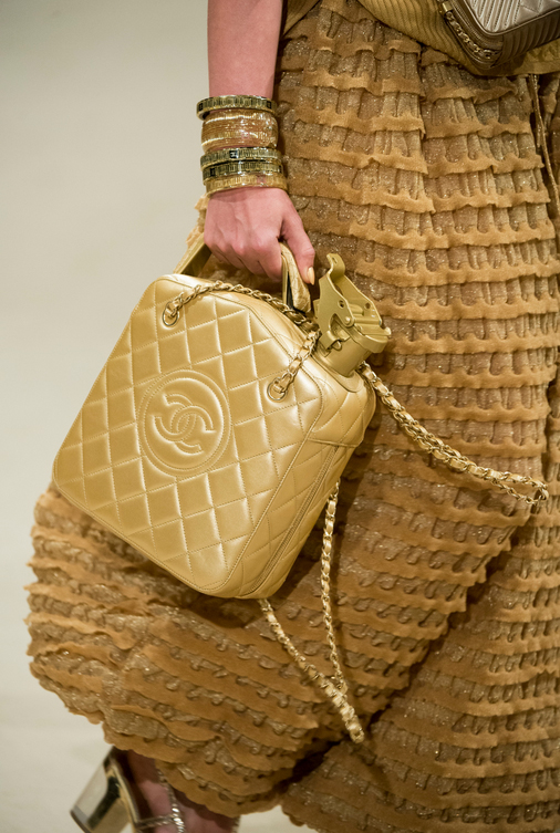 chanel_bolsa_petroleo